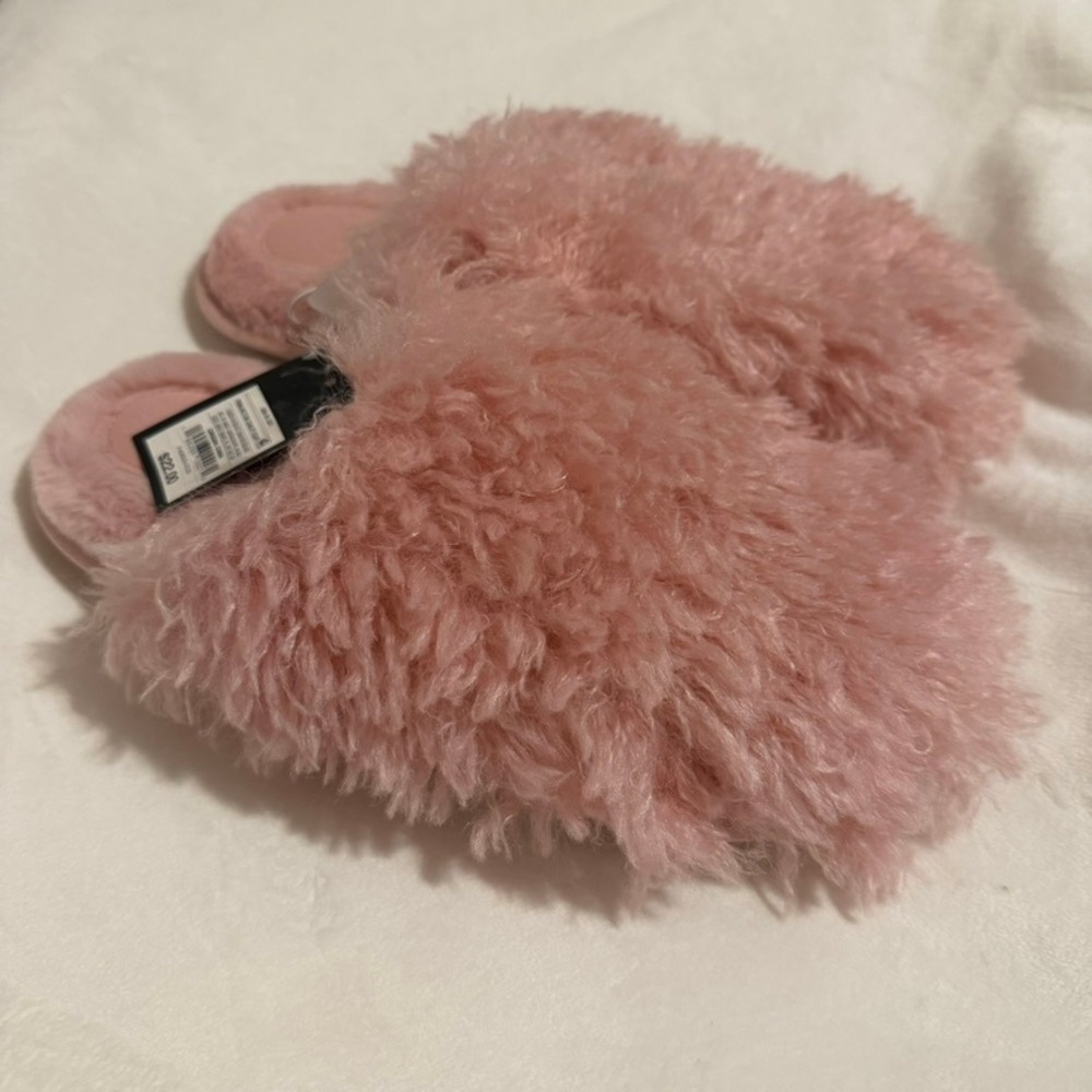 Art Class Girls Cailey Scuff Pink Faux Fur Fuzzy Slippers XL 6-7 NWT